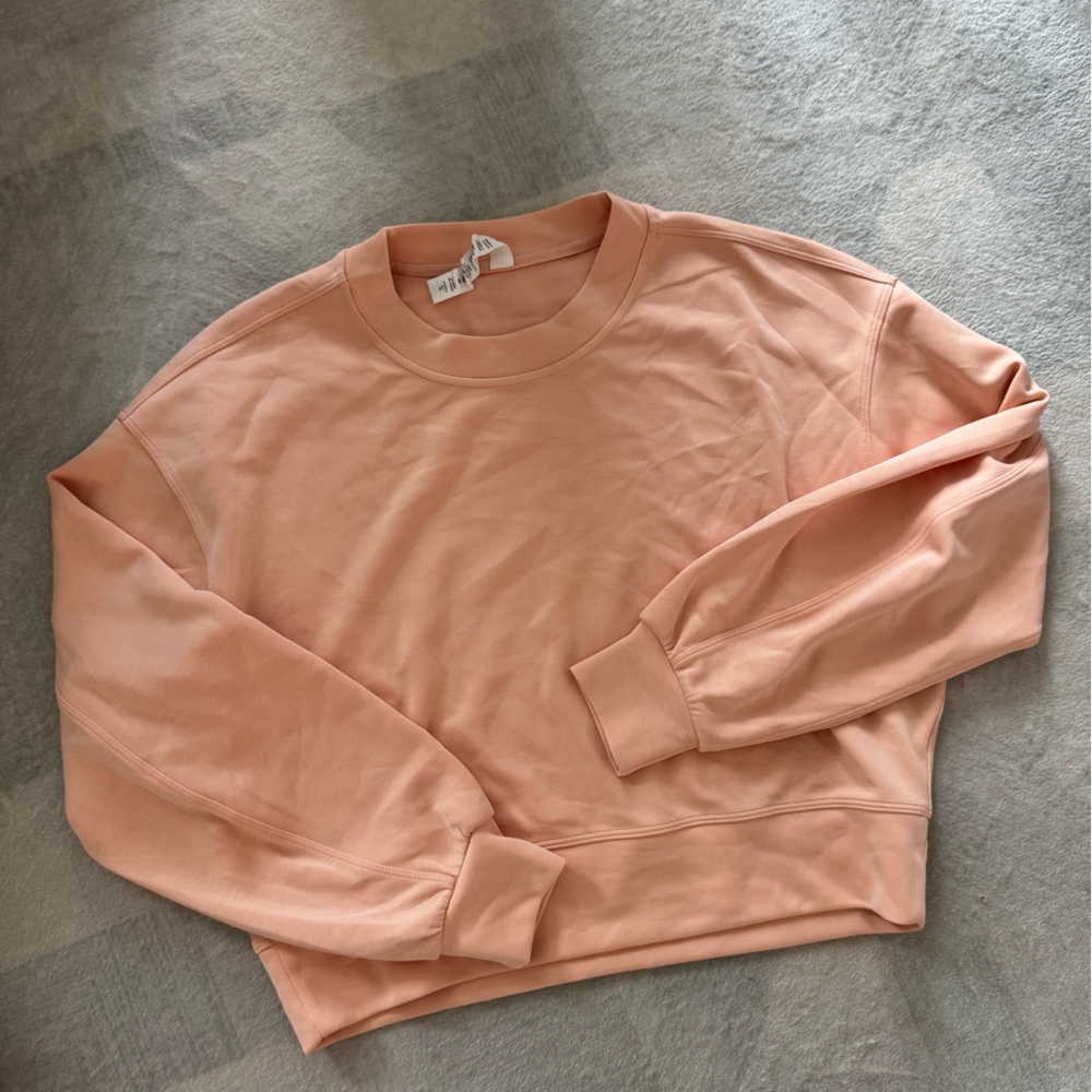 Lululemon nulu Soft Coral Long Sleeve Top
